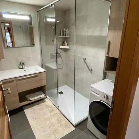 Large In - Close To The Slopes شقة